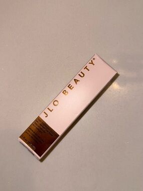JLO beauty ‘That overnight hustle’ face serum